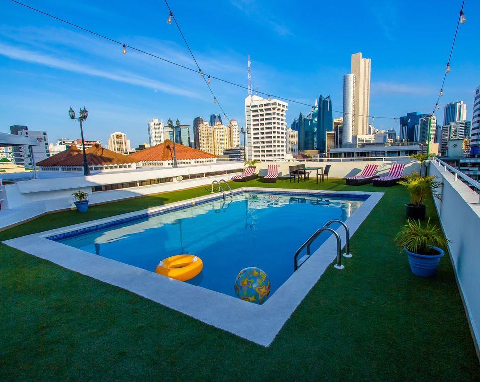 Aparthotel Sevilla Suites Panama Stadt Exterior foto